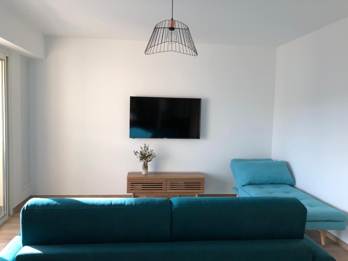 Spacieux Studio Entierement Renove Аячо Екстериор снимка